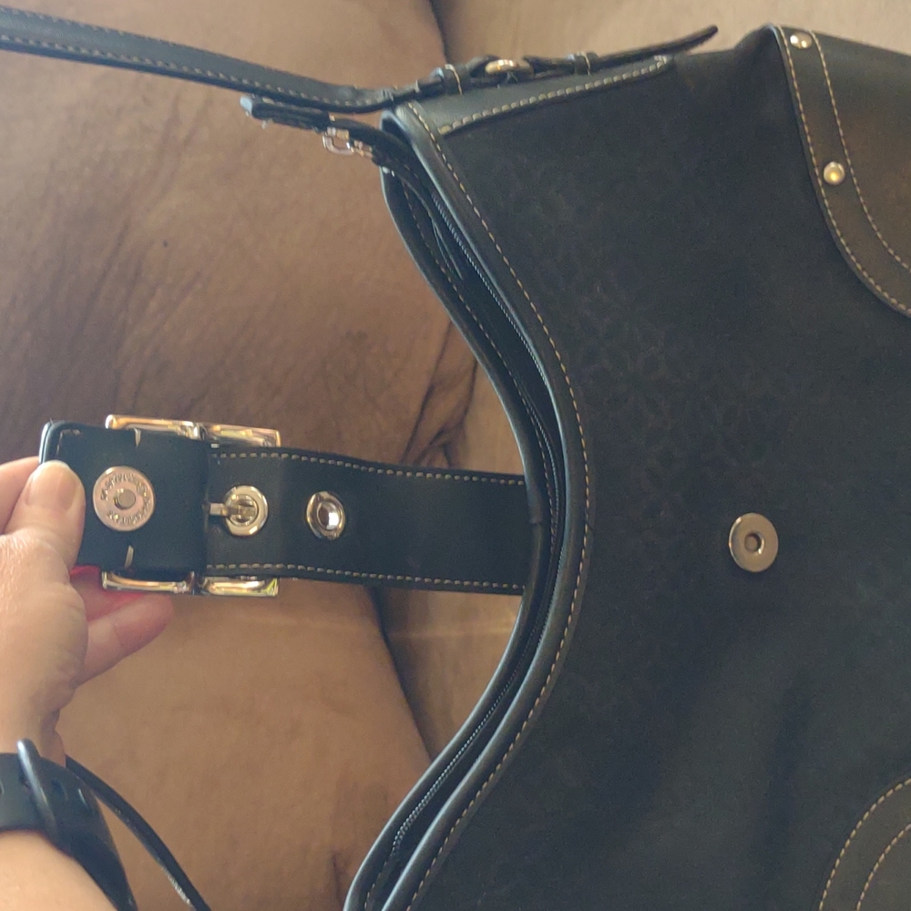 Relic Black Purse/Handbag - Picture 5 of 10